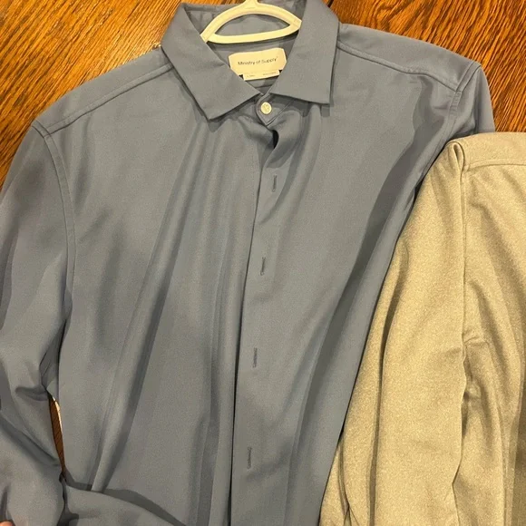 Ministry of Supply Blue Button-Up Shirt - Picture 7 of 7